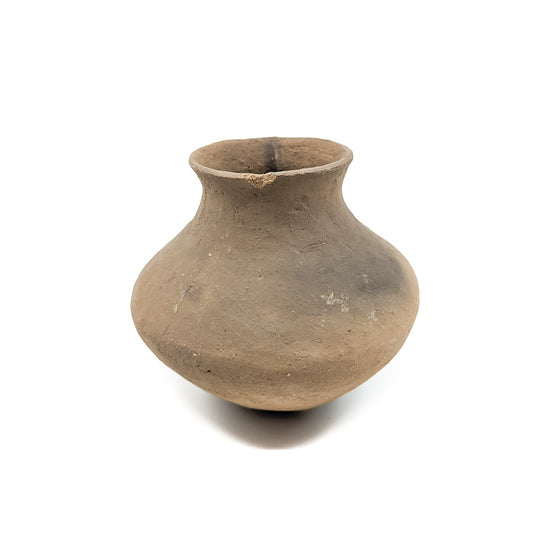 Rustic Rarámuri Pottery Vase