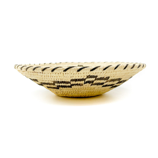 Tohono O'odham Basket with Continuous Coyote Track Design