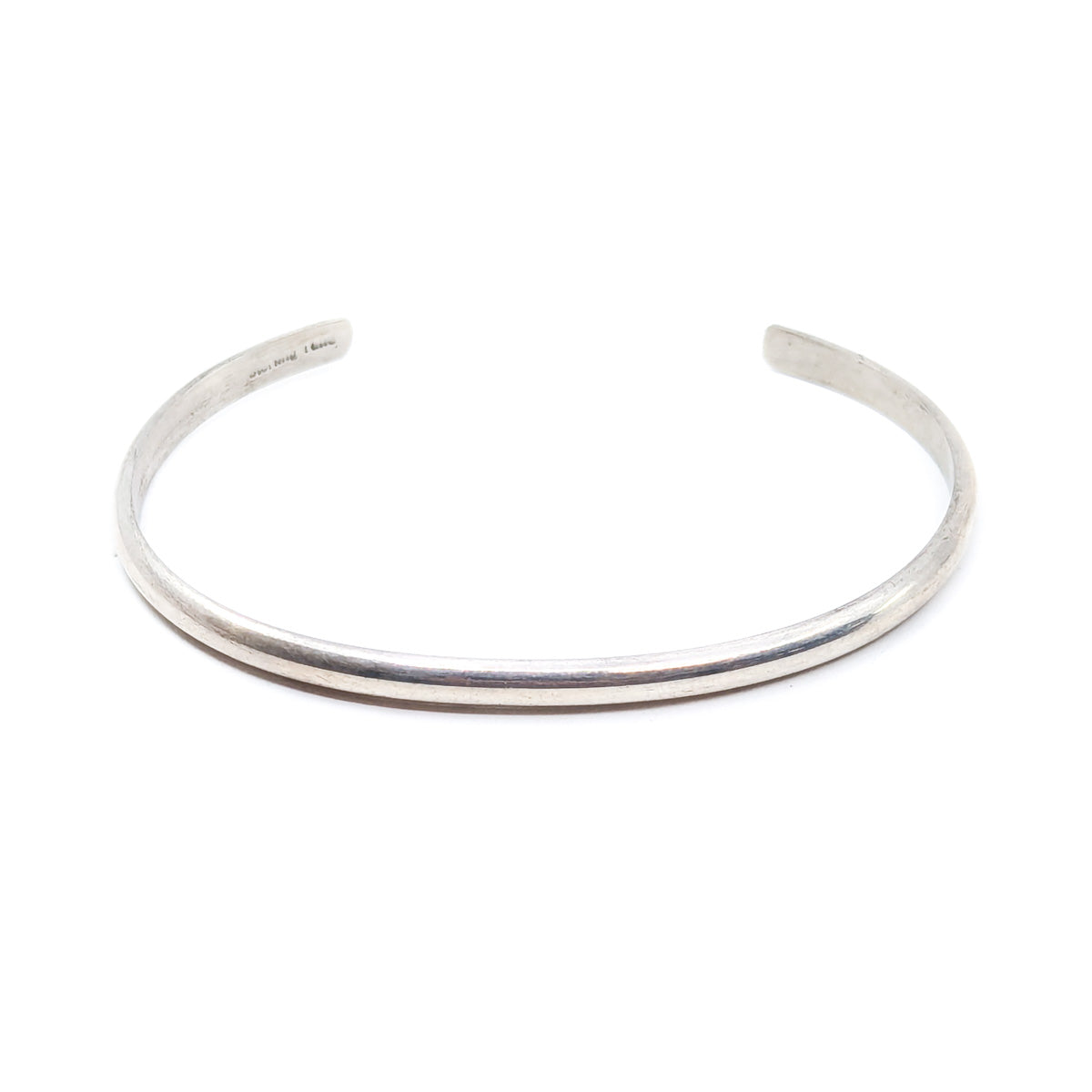 Medium-Weight Rounded Bracelet