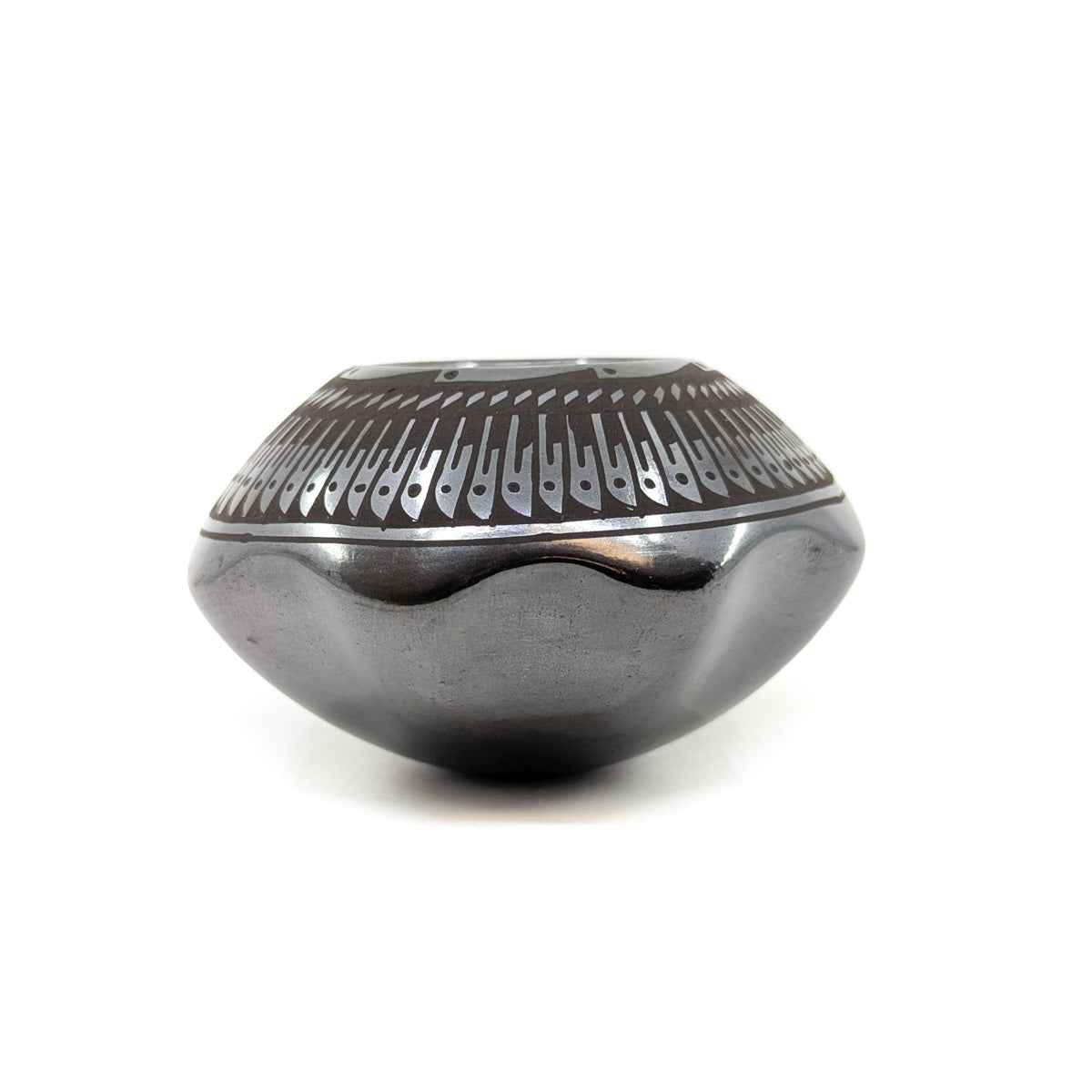 Black on Black Pot with Feather Design