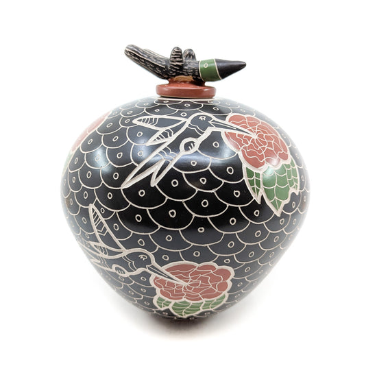 Elegant Lidded Hummingbird with Finely Etched Detail