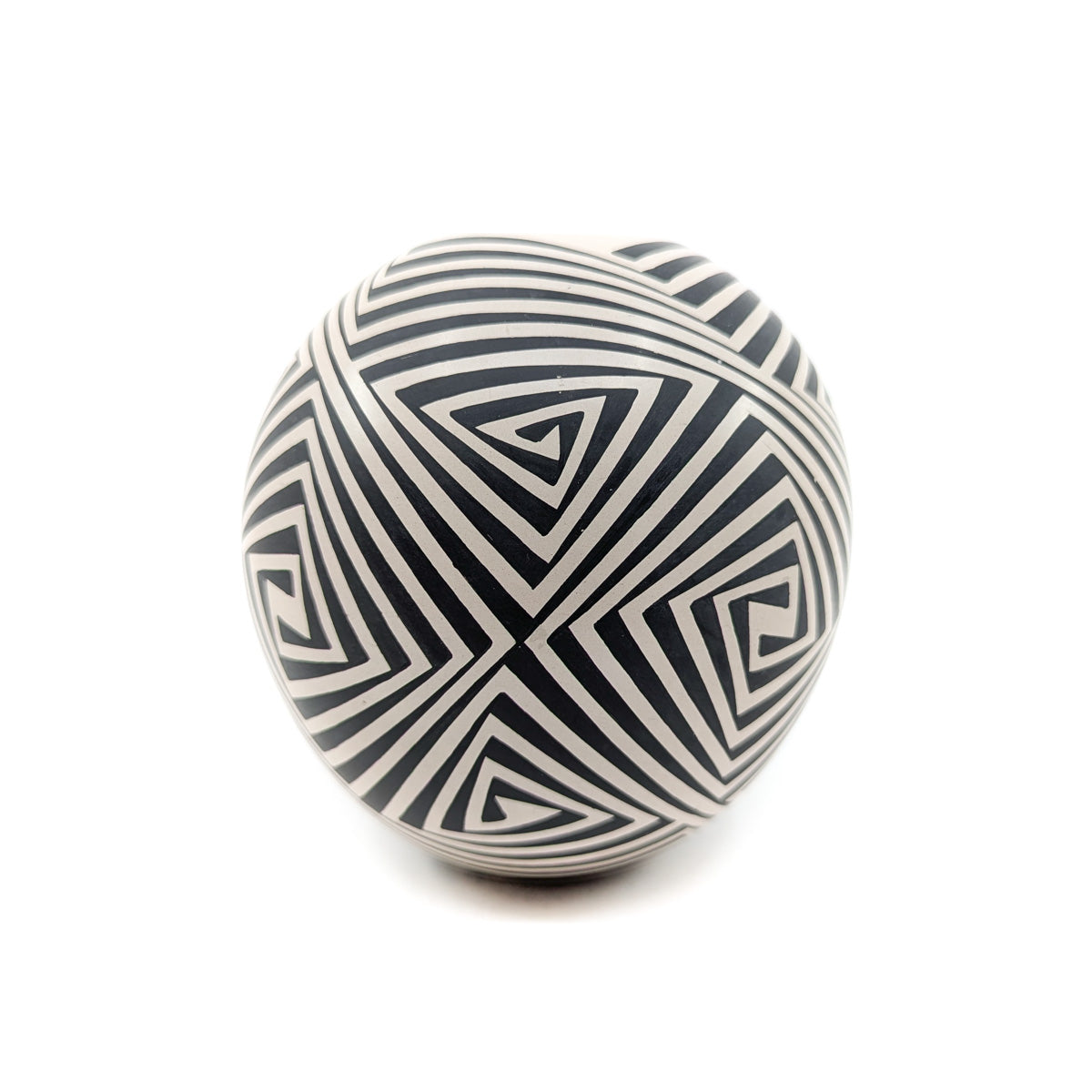 Geometric Maze Pot in Black