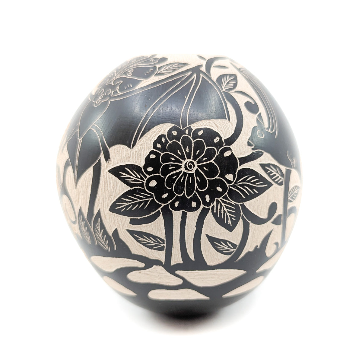 Etched Bat Pollinator Pot