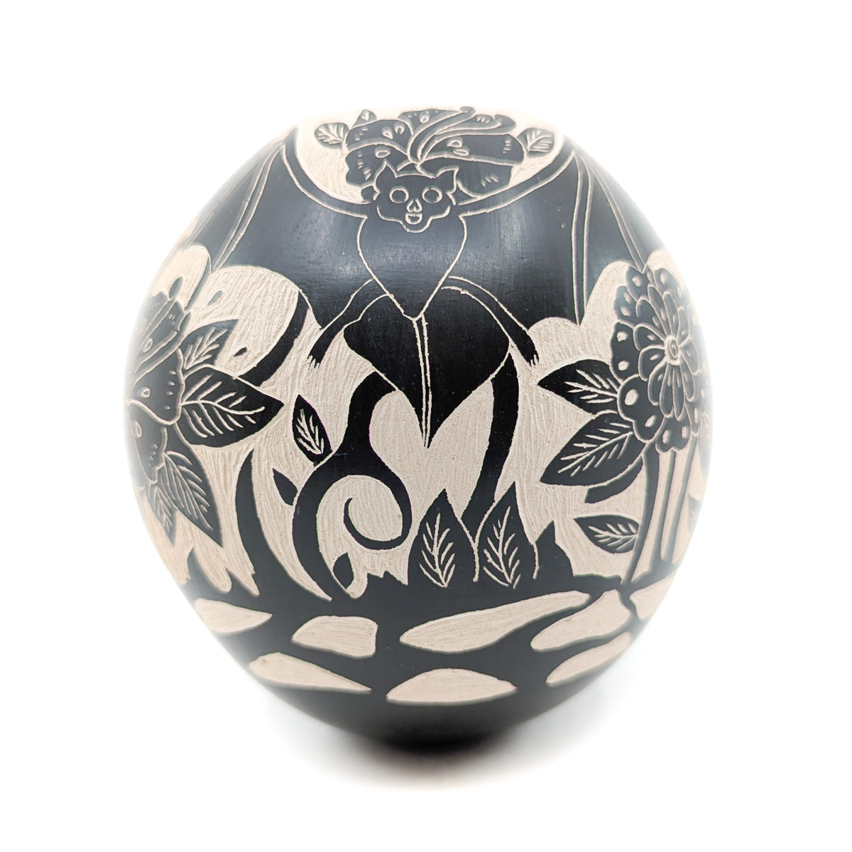 Etched Bat Pollinator Pot