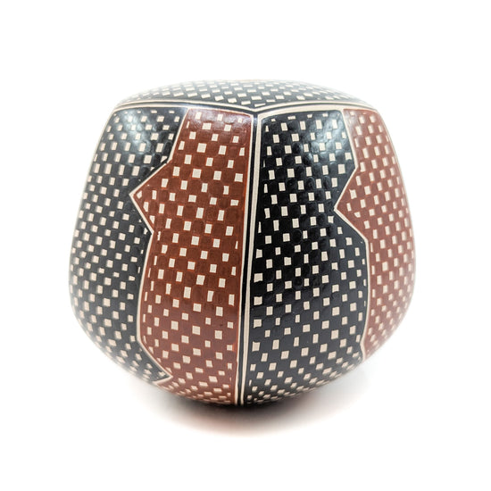 Geometric Mata Ortiz Pot
