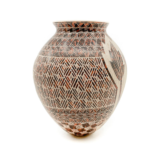 Load image into Gallery viewer, Finely Incised Pot with Cardinal and Geometric Designs
