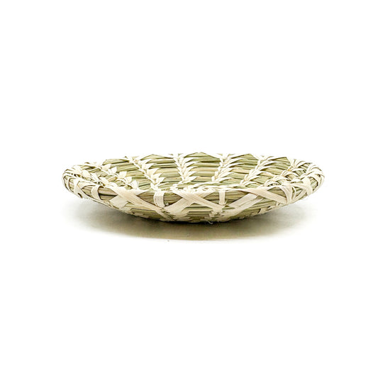 Round Wheat Stitch Basket with Central Spiral